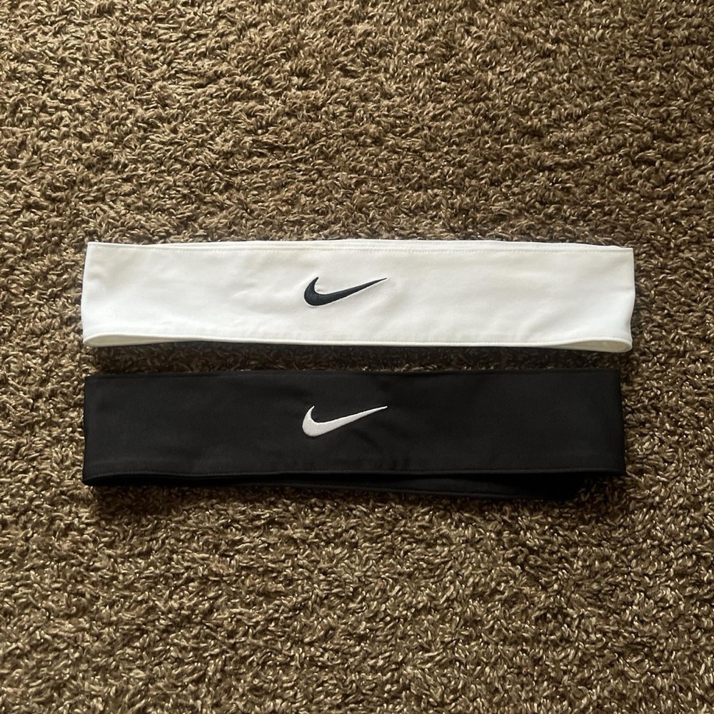 Nike Dual Pack Black and White Headbands